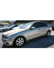 Mercedes-Benz C 200 CGI BlueEFFICIENCY 