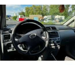 Toyota Avensis Verso 